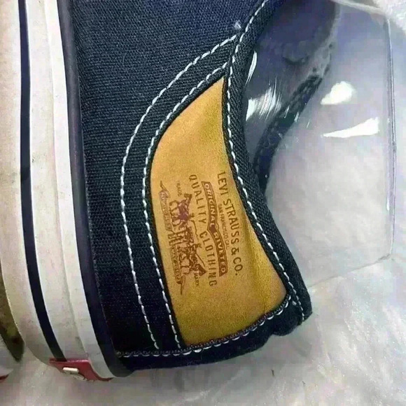 LEVI'S Classic Navy Stan Buck Lace Up Canvas Low Top Sneakers Women Size 8.5 EUC - Picture 6 of 12